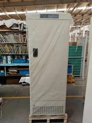 Kapasitas 368 Liter Freezer Laboratorium Gabungan Tegak Dengan Pendinginan Langsung Kualitas Tinggi